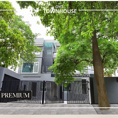 Oyo Townhouse 120 Shushant Lok Gurgaon Eksteriør bilde