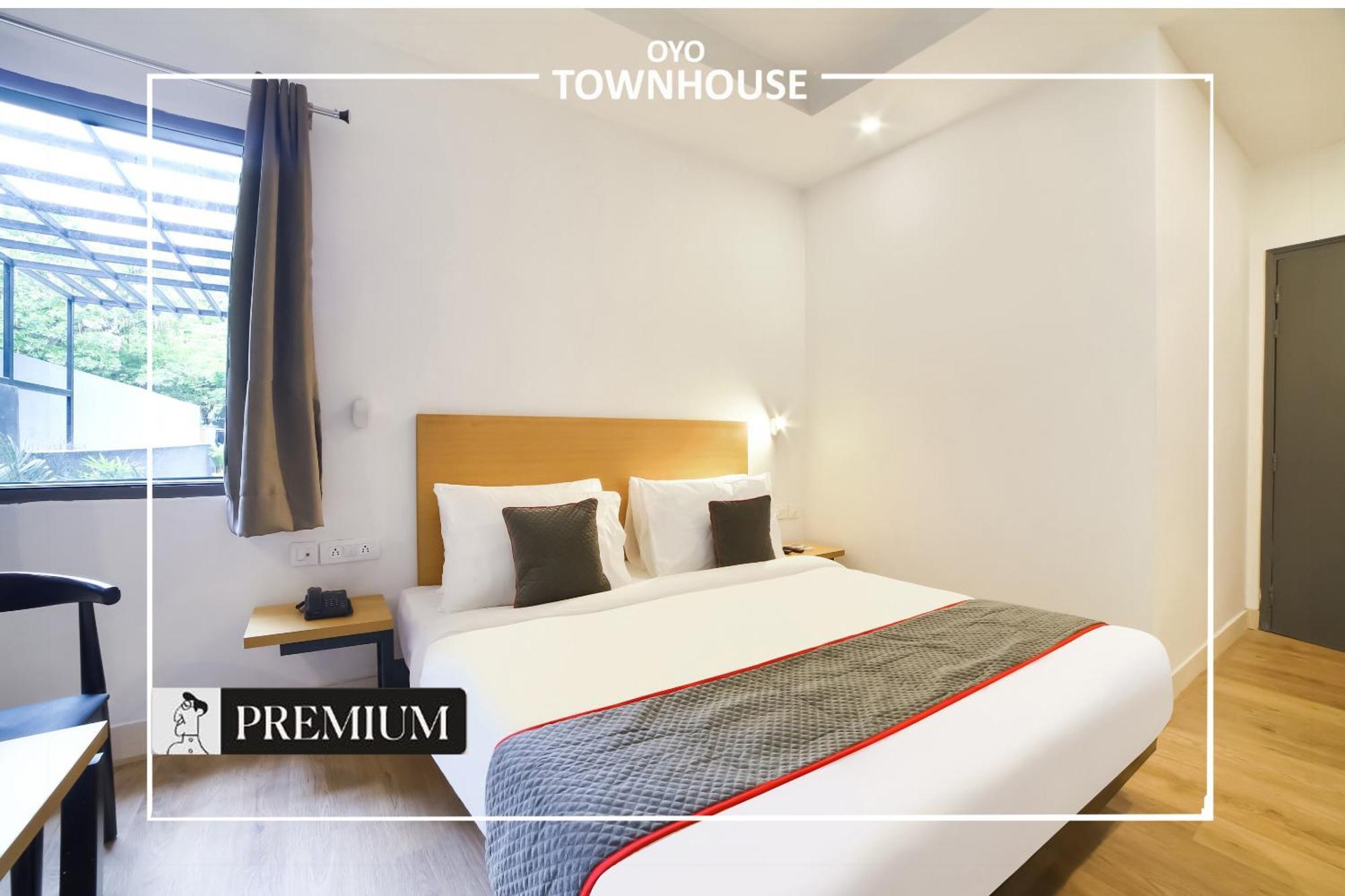 Oyo Townhouse 120 Shushant Lok Gurgaon Eksteriør bilde